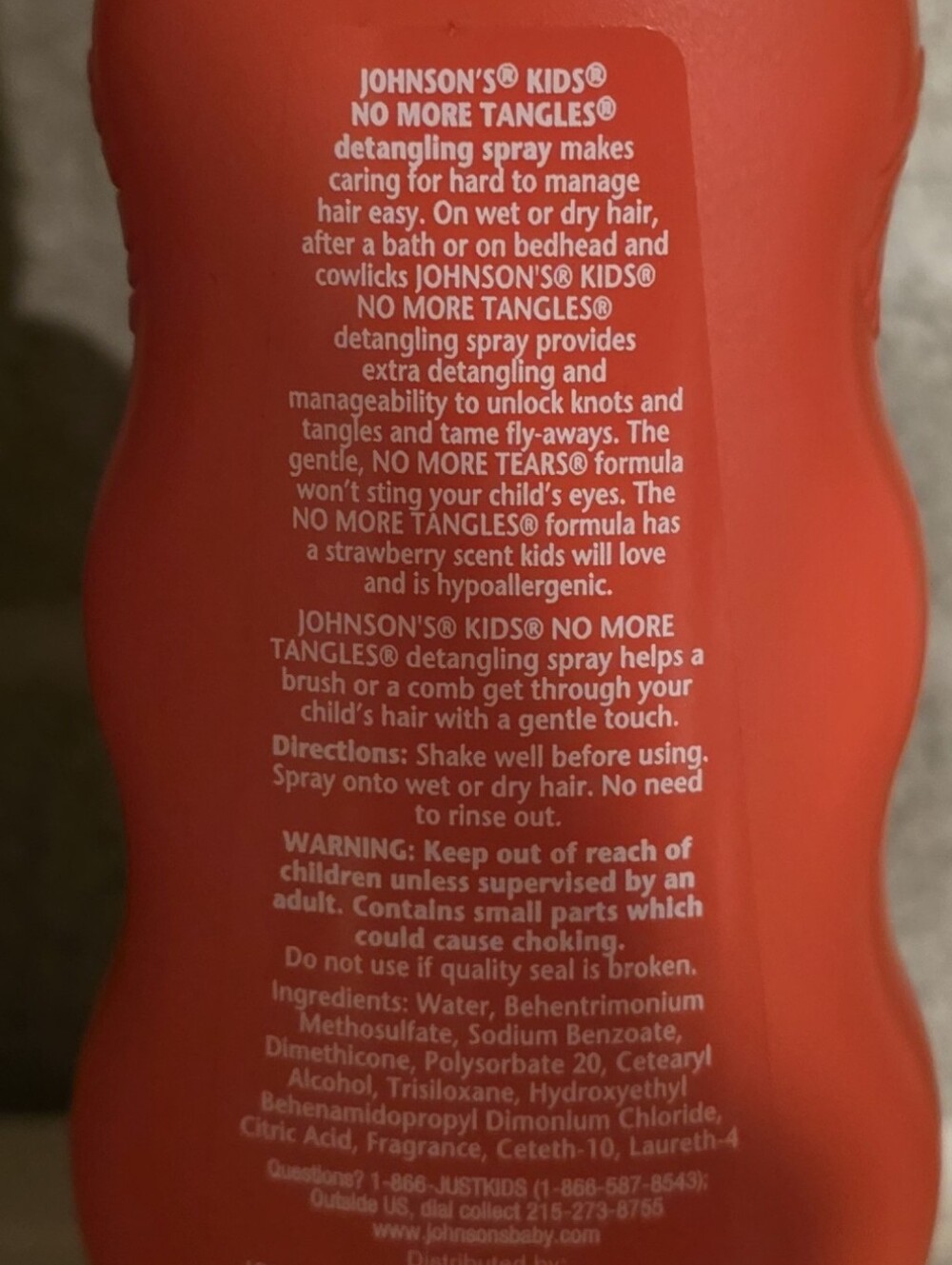 Red No More Tangles Detangling Spray - Sun-Ripened Strawberry - Picture 3 of 3